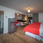 Choice Inn By The Falls